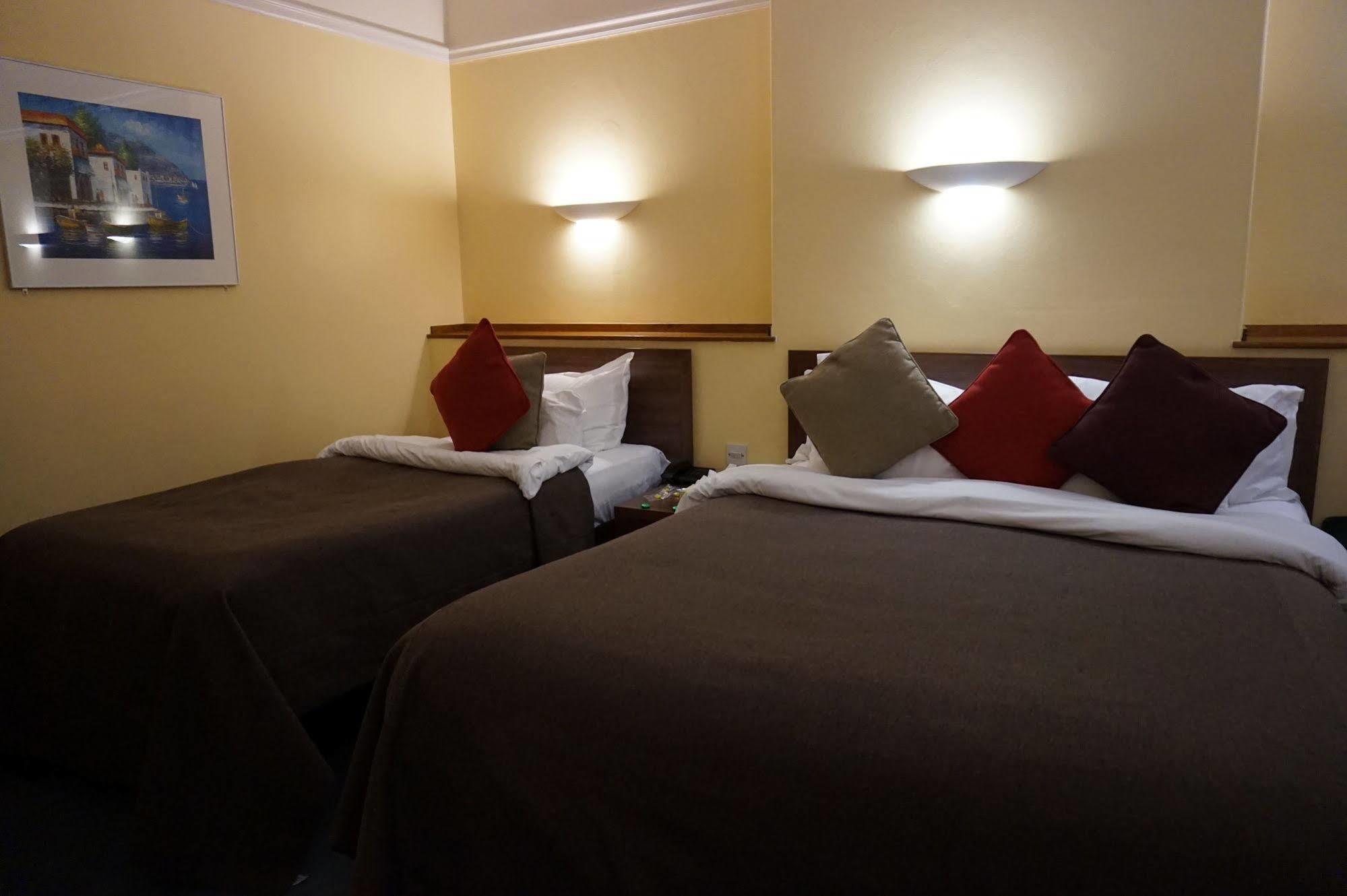 Royal 3* Oxford